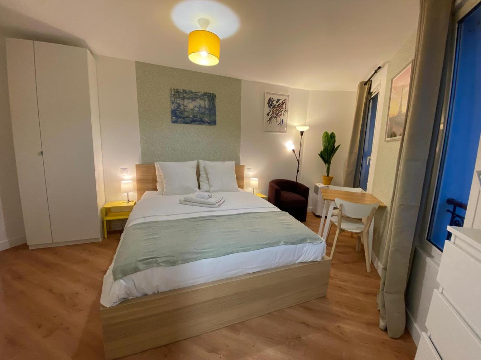 Number 15 Apartment Pantin